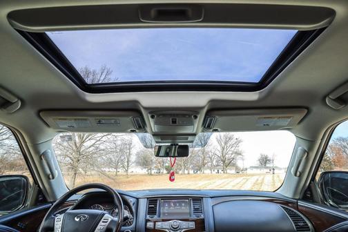 2019 INFINITI QX80 Luxe