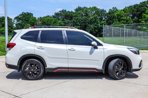 Crystal White Pearl 2020 Subaru Forester Sport