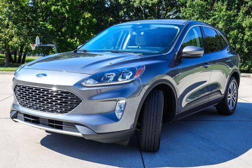 Carbonized Gray Metallic 2022 Ford Escape SEL