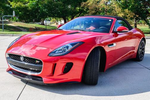 2014 Jaguar F-TYPE S