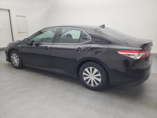 2019 Toyota Camry Hybrid LE
