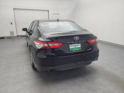 2019 Toyota Camry Hybrid LE