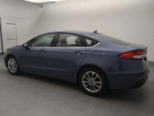 Blue 2019 Ford Fusion SE