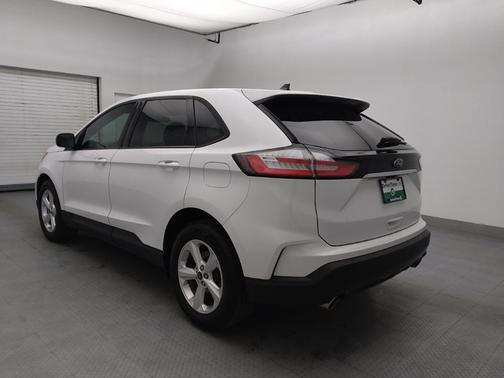 Oxford White 2019 Ford Edge SE