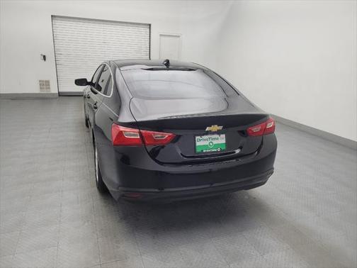 2017 Chevrolet Malibu 1LS