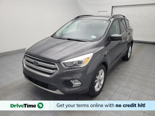 Ruby Red Metallic Tinted Clearcoat 2017 Ford Escape SE