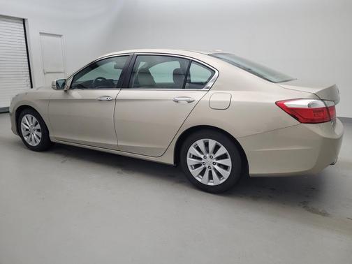 Photo 3 of 33 of 2015 Honda Accord EX-L