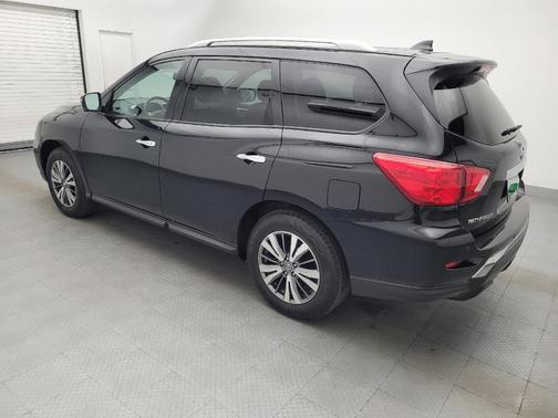 Magnetic Black Pearl 2020 Nissan Pathfinder SL 4WD