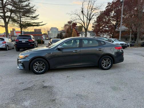 2020 Kia Optima LX
