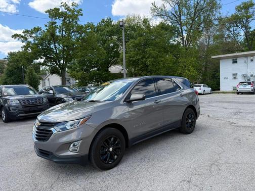 Gray 2019 Chevrolet Equinox 1LT