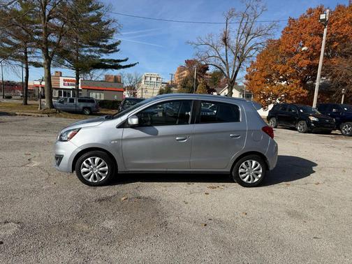 2018 Mitsubishi Mirage ES