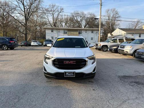 White 2020 GMC Terrain SLE