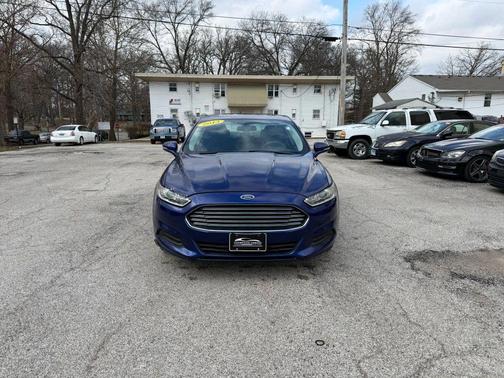 2013 Ford Fusion SE