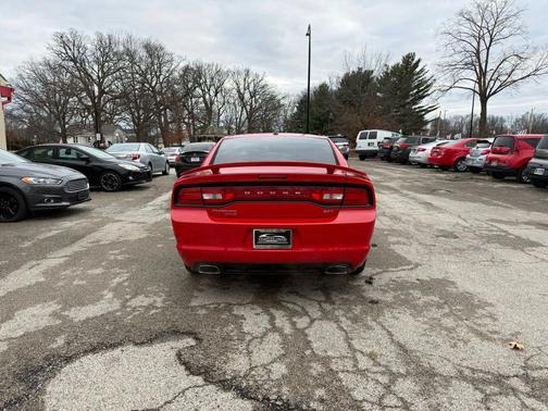 2014 Dodge Charger SXT