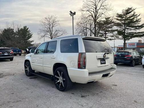 2014 Cadillac Escalade Sport