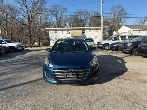 2016 Hyundai Elantra GT Base