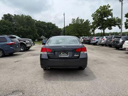 2011 Subaru Legacy Premium
