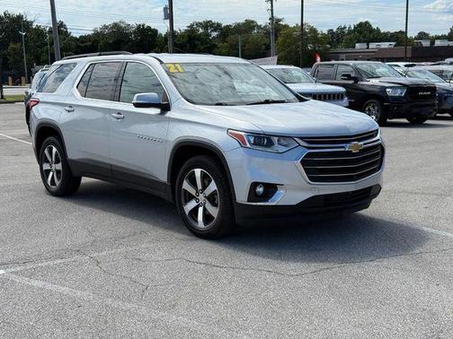 2021 Chevrolet Traverse LT Leather