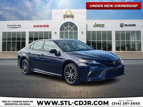 2021 Toyota Camry SE