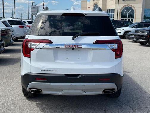 2023 GMC Acadia FWD SLT
