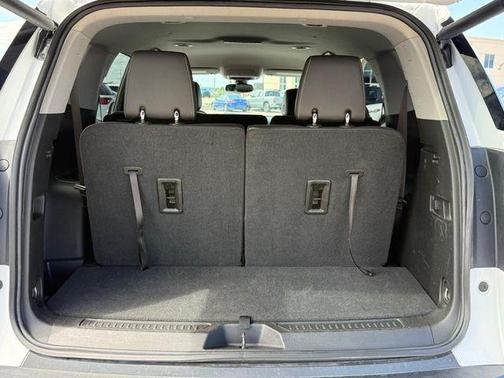 2023 GMC Acadia FWD SLT