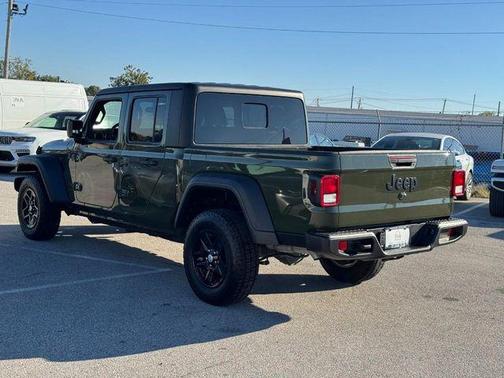 2023 Jeep Gladiator Sport S
