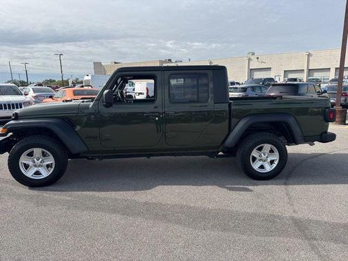 2023 Jeep Gladiator Sport S