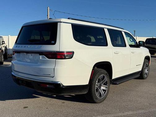 2024 Jeep Wagoneer L Series II 4x4