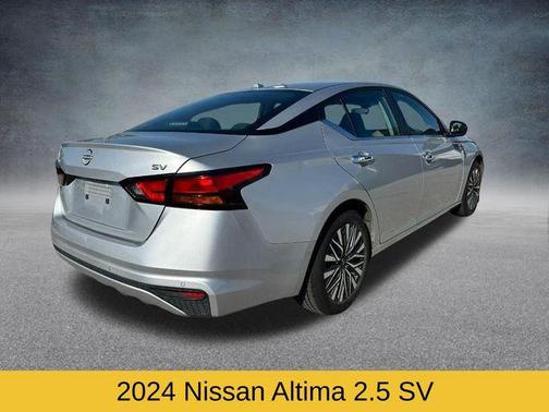 Brilliant Silver Metallic 2024 Nissan Altima 2.5 SV