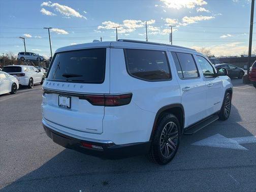 2022 Jeep Wagoneer Series III 4x4