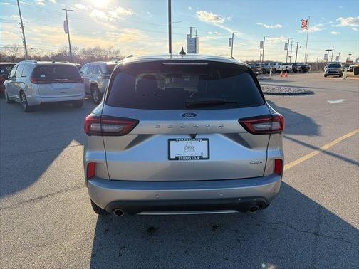2023 Ford Escape ST-Line Select
