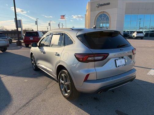 2023 Ford Escape ST-Line Select