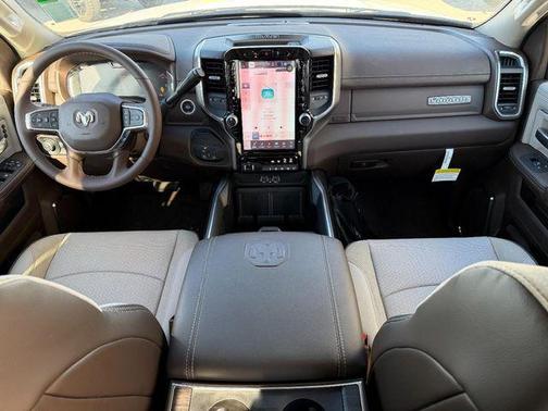 2025 RAM 2500 Laramie Crew Cab 4x4 6'4' Box