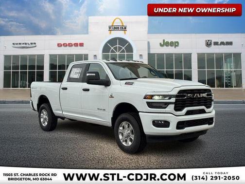 2025 RAM 3500 Big Horn Crew Cab 4x4 6'4' Box