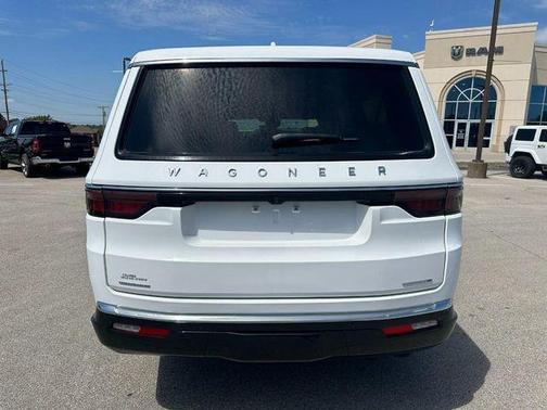 2023 Jeep Wagoneer L Series III 4x4