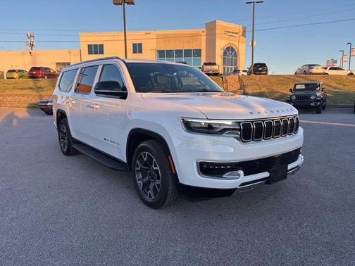 2023 Jeep Wagoneer L Series III 4x4