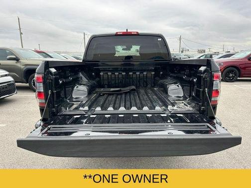 2023 Nissan Frontier S