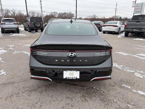 2025 Hyundai SONATA SEL