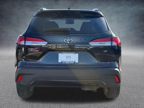 2025 Toyota Corolla Cross LE