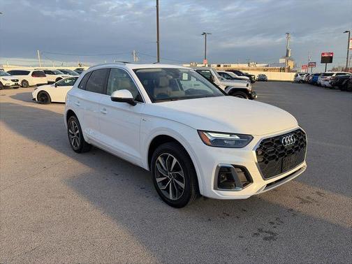 2024 Audi Q5 45 S line Premium Plus