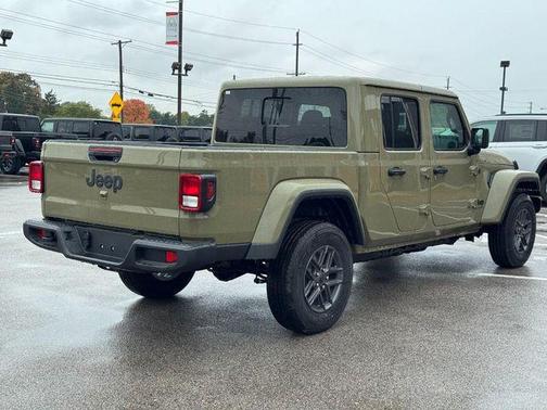 2025 Jeep Gladiator Sport S
