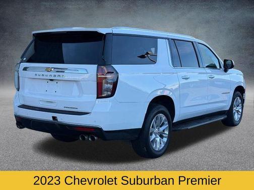 2023 Chevrolet Suburban Premier