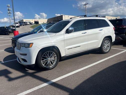 2018 Jeep Grand Cherokee Summit
