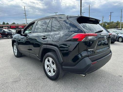 2019 Toyota RAV4 Hybrid LE