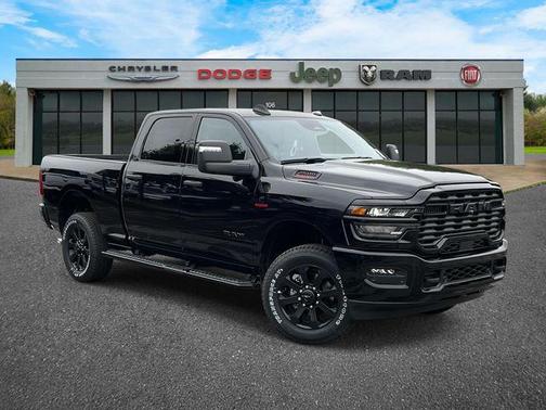 2025 RAM 2500 Big Horn Crew Cab 4x4 6'4' Box