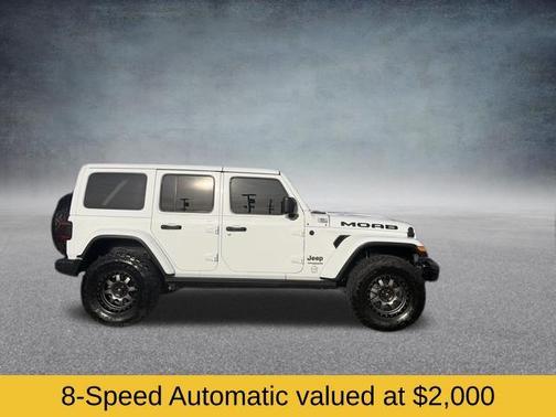 Bright White Clearcoat 2018 Jeep Wrangler Unlimited Moab 4x4