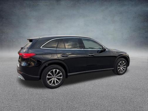 2024 Mercedes-Benz GLC 300 Base