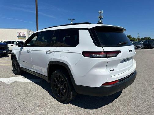 2024 Jeep Grand Cherokee L Altitude
