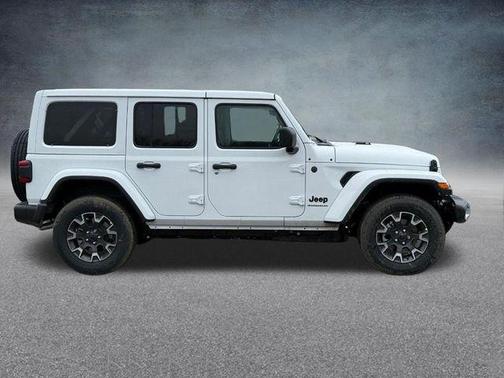 2026 Jeep Wrangler 4-Door Sahara 4x4
