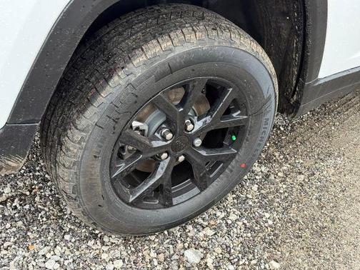 2026 Jeep Grand Cherokee Altitude